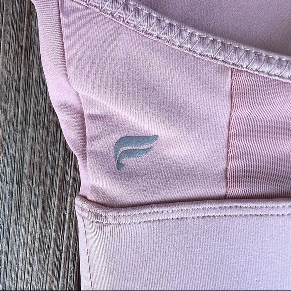 Fabletics Mila Sports Bra Pink XXS NWT Medium Impact Pocket - Picture 10 of 10